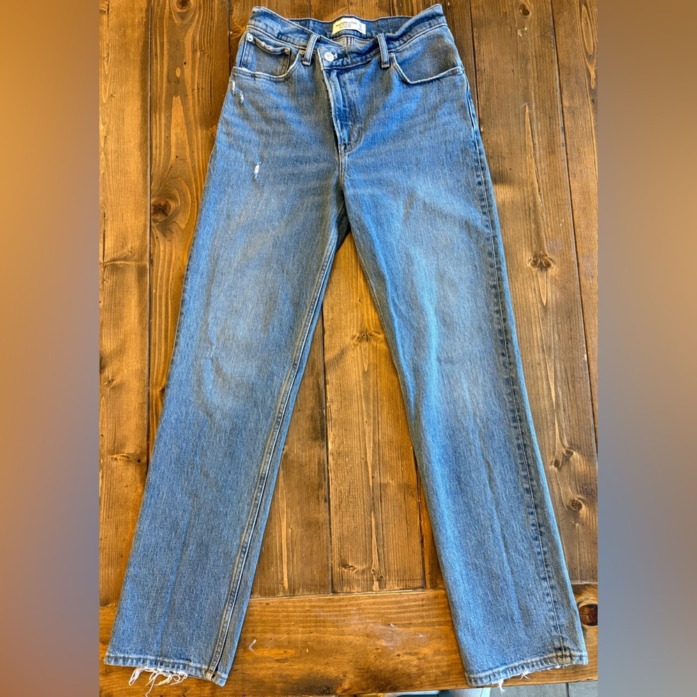 Abercrombie & Fitch Light Blue 90s Straight Ultra High Rise Jean